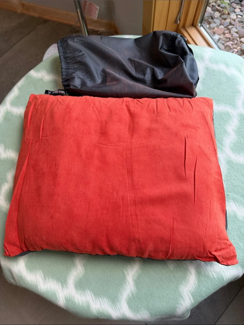 NWT Wise Owl Outfitters The Snoozy Camp Pillow Medium Size - Rust and Gray